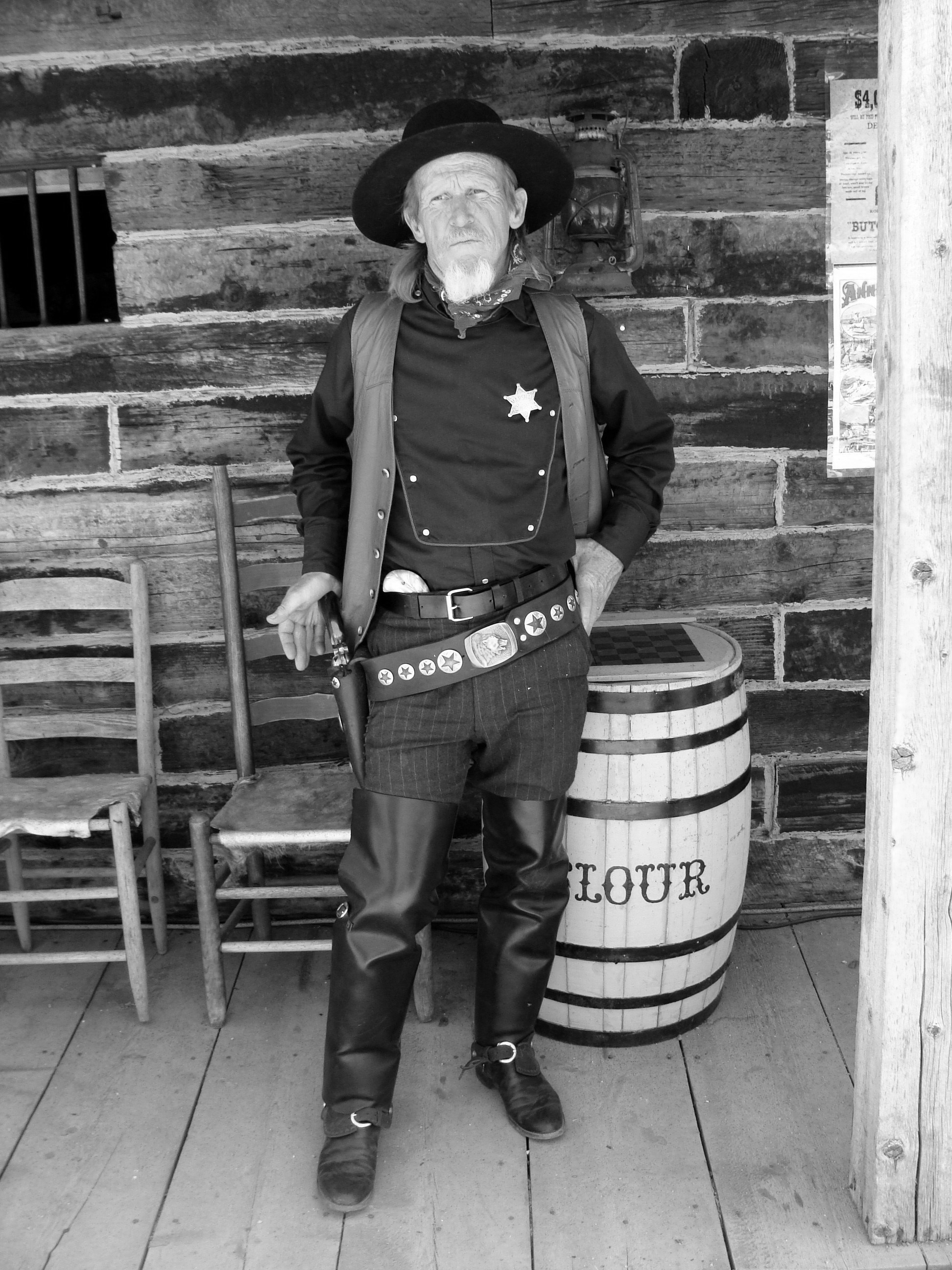 black and white RV copy - Copy.jpg